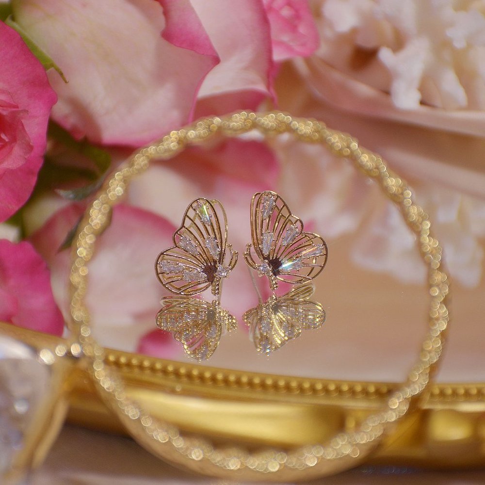 NEW 14K Gold Plated Diamond Butterfly Earrings - Picture 3 of 13